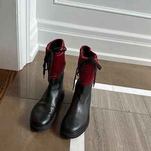 Aquatalia winter boots in excellent used condition